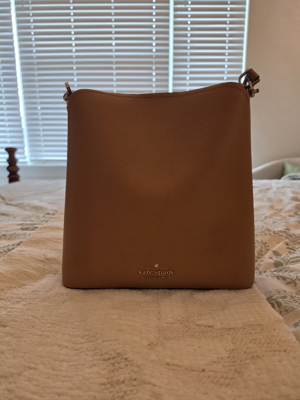 Kate Spade Tan Leather Bucket Bag With Crossbody Strap